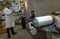 Smart hybrid material