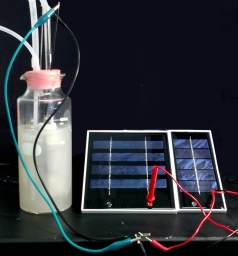 Turn carbon dioxide into liquid fuel