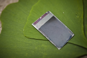 Harvesting sunlinght as chemical fuel that can be stored