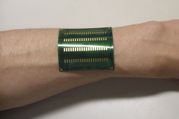 Fujitsu Laboratories had developed a new hybrid harvesting energy device